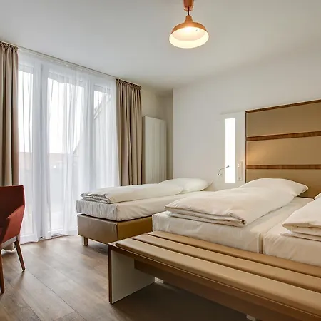 Aparthotel Ina Boutique 030 Hannover-city 3*