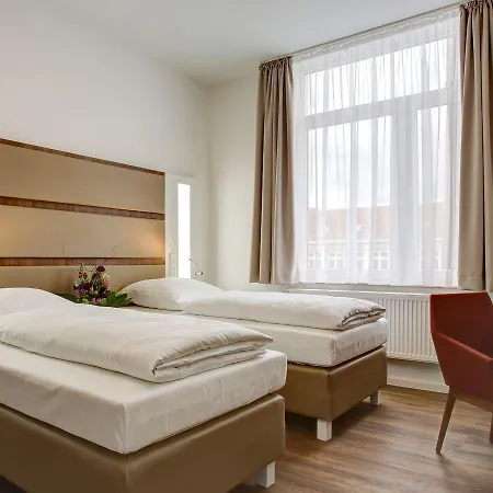 Ina Boutique 030 Hannover-city Apartahotel 3*